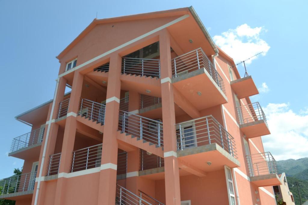 Guesthouse Orlovic Μπούντβα Εξωτερικό φωτογραφία