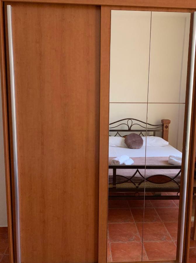 Guesthouse Orlovic Μπούντβα Εξωτερικό φωτογραφία