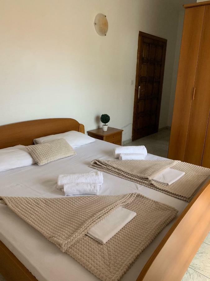 Guesthouse Orlovic Μπούντβα Εξωτερικό φωτογραφία