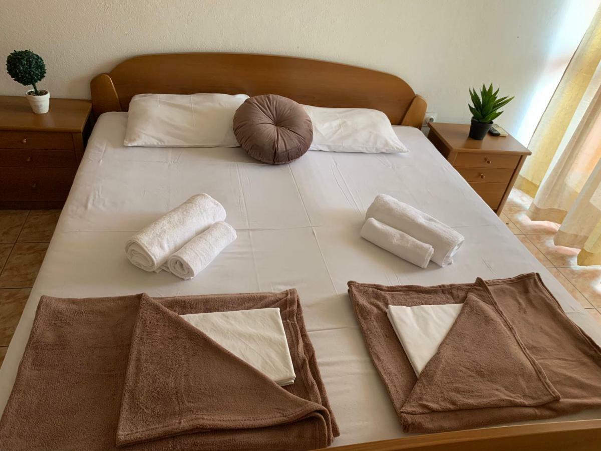 Guesthouse Orlovic Μπούντβα Εξωτερικό φωτογραφία
