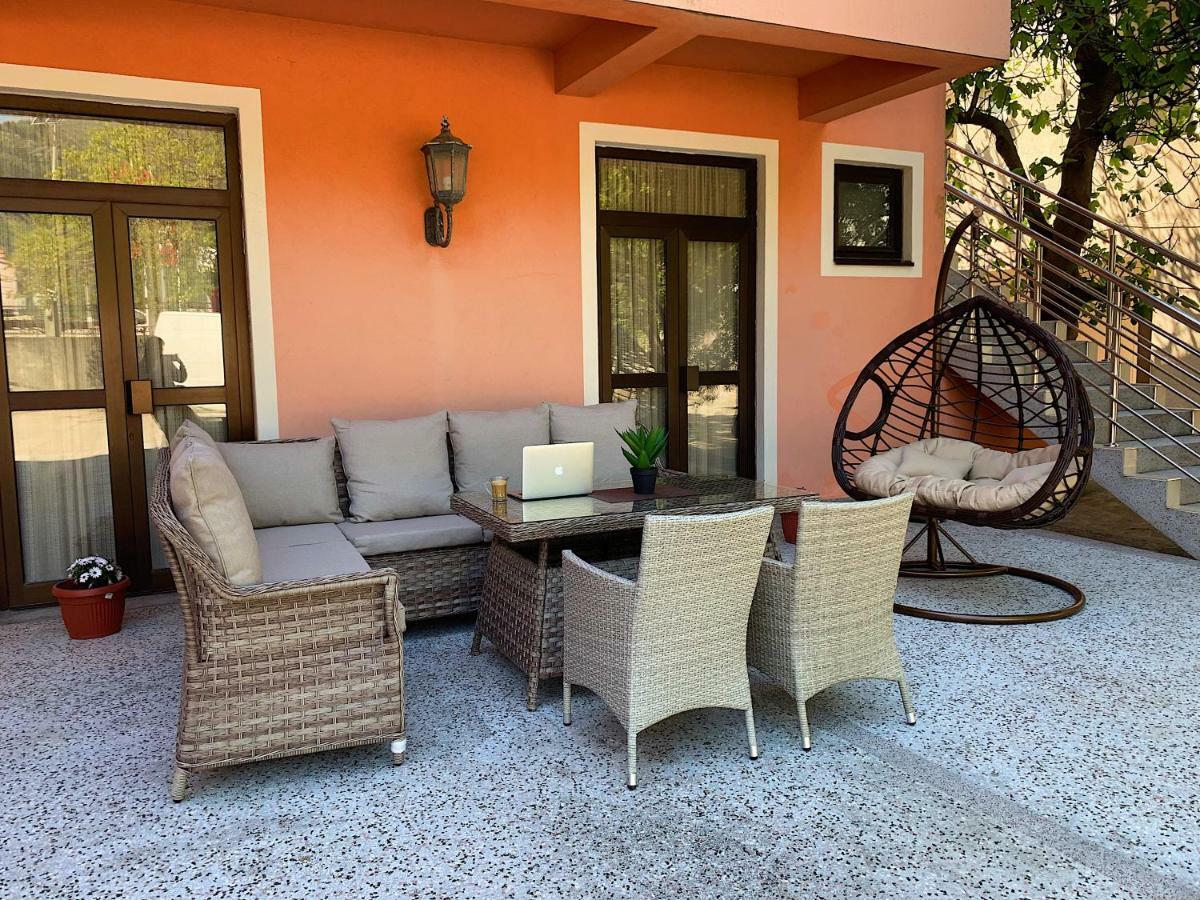 Guesthouse Orlovic Μπούντβα Εξωτερικό φωτογραφία
